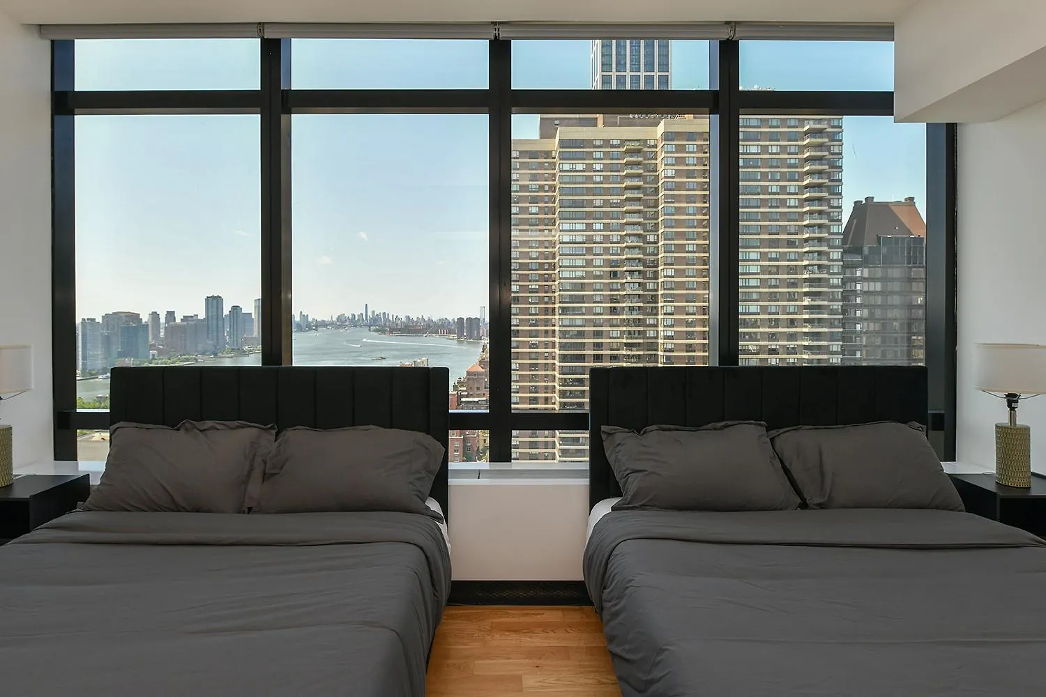 Opulent 2Br Duplex - Iconic Midtown Views Lägenhet New York