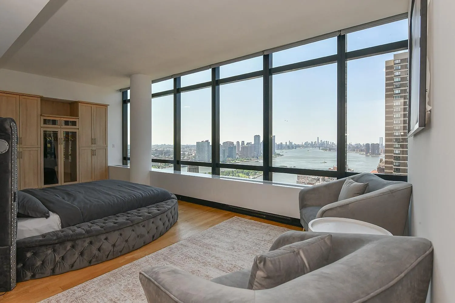 Opulent 2Br Duplex - Iconic Midtown Views Lägenhet New York